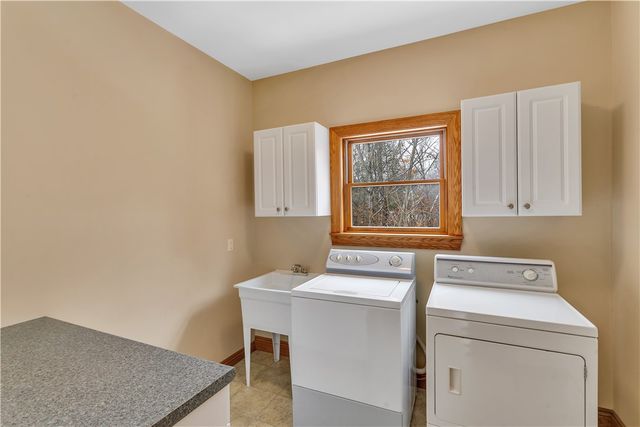 219 Reed Rd, North Beaver Twp, PA 16102