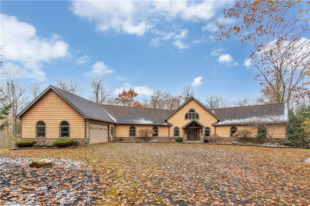219 Reed Rd, North Beaver Twp, PA 16102