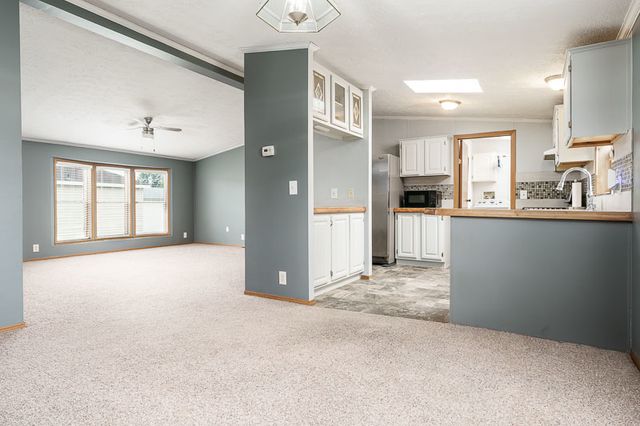 2231 BLOSSOM Lane, Belvidere, IL 61008