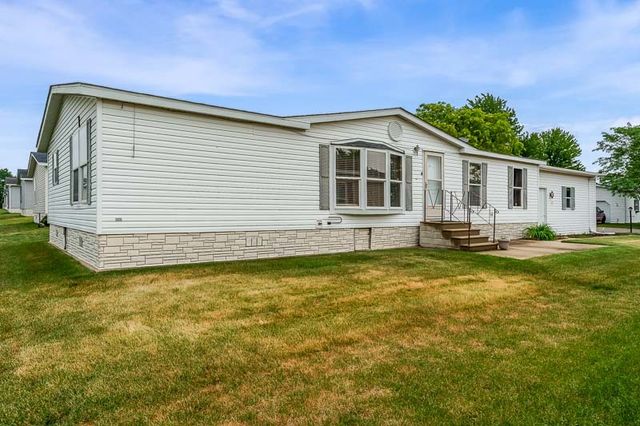 2231 BLOSSOM Lane, Belvidere, IL 61008