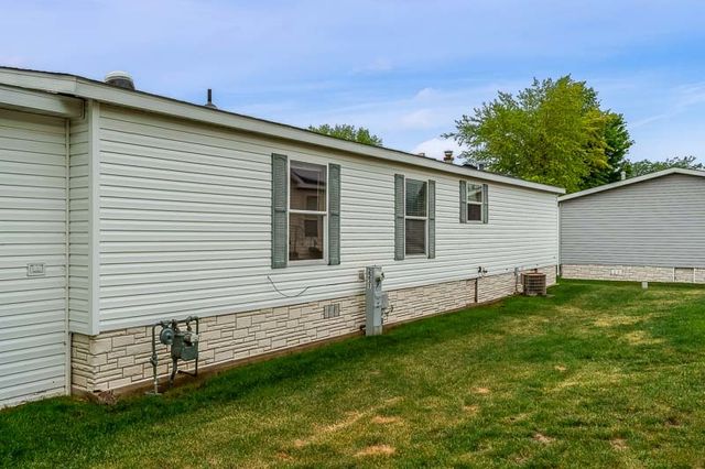 2231 BLOSSOM Lane, Belvidere, IL 61008