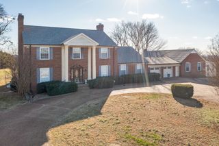 4394 Hickory Ridge Rd, Lebanon, TN 37087