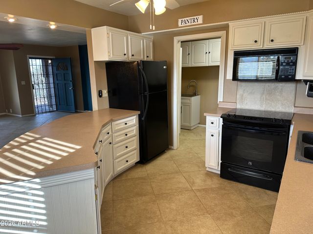 14621 E LAZY RIVER Drive, Dewey, AZ 86327