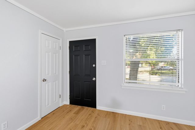 5345 Hensley Drive, Fort Worth, TX 76134