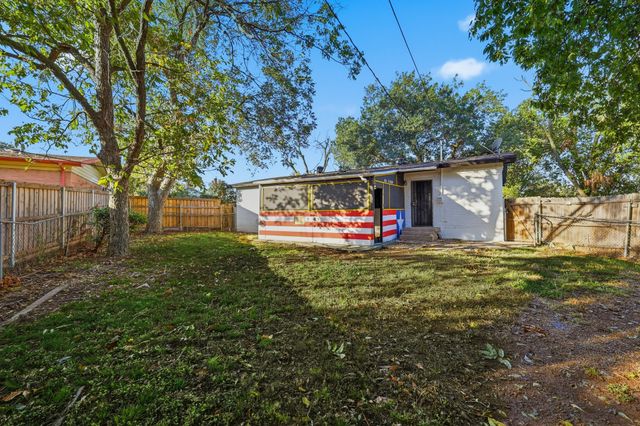 5345 Hensley Drive, Fort Worth, TX 76134