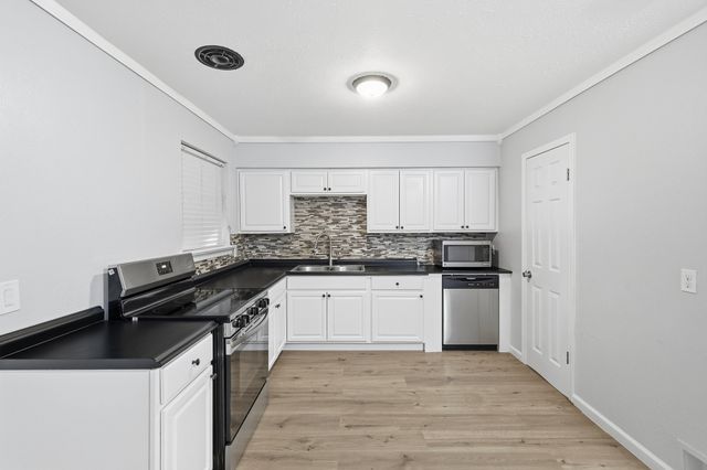 5345 Hensley Drive, Fort Worth, TX 76134