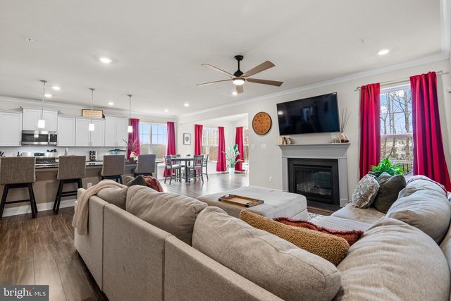 4148 CHARLES DICKENS DR, White Plains, MD 20695