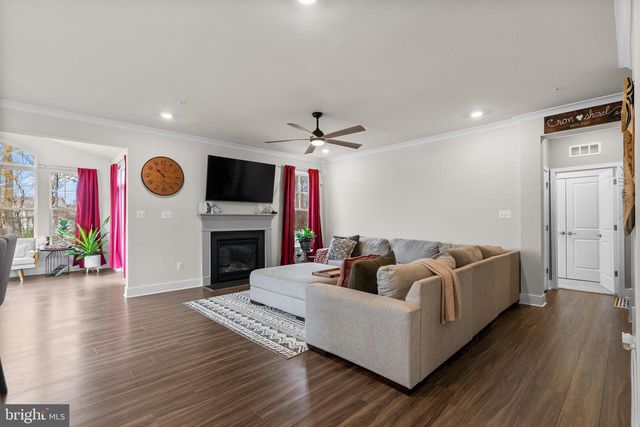 4148 CHARLES DICKENS DR, White Plains, MD 20695