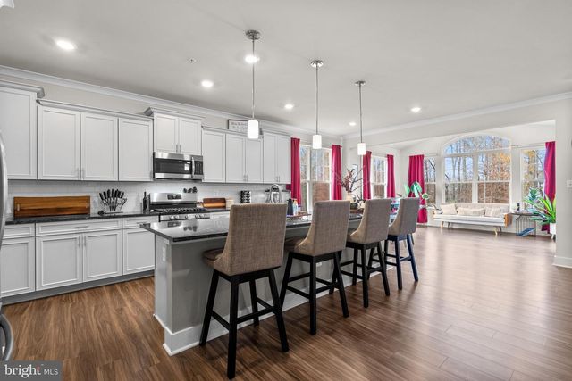 4148 CHARLES DICKENS DR, White Plains, MD 20695