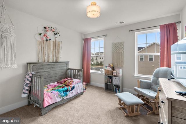 4148 CHARLES DICKENS DR, White Plains, MD 20695