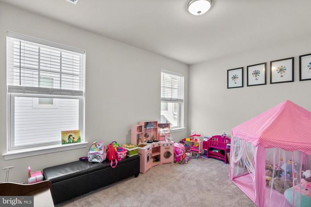 4148 CHARLES DICKENS DR, White Plains, MD 20695