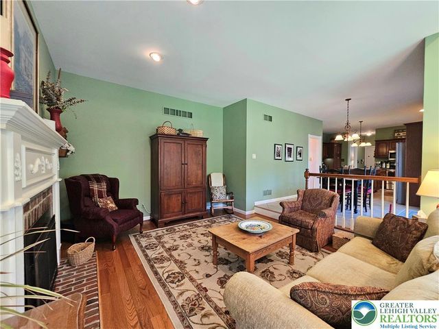 3122 Dogwood Lane, Salisbury Twp, PA 18103