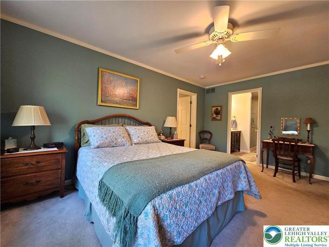 3122 Dogwood Lane, Salisbury Twp, PA 18103