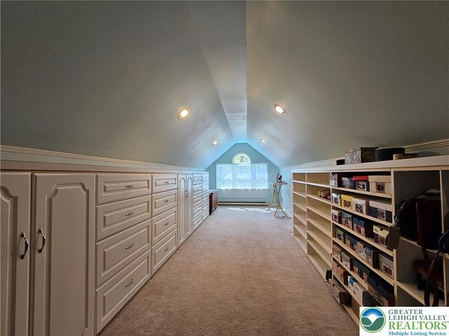3122 Dogwood Lane, Salisbury Twp, PA 18103