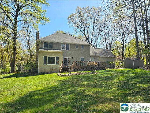3122 Dogwood Lane, Salisbury Twp, PA 18103