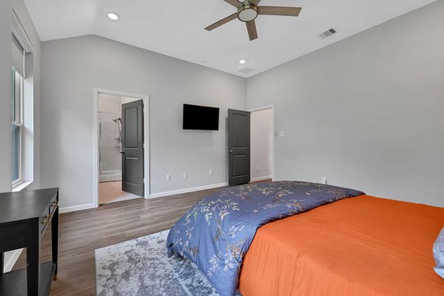 4933 Chester Lake Lane, Porter, TX 77365