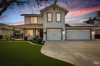 9513 Bearclaw Avenue, Bakersfield, CA 93312