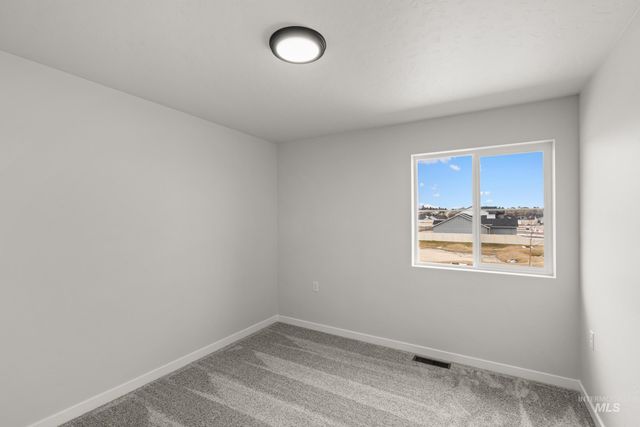 7139 E Marble Springs Dr, Nampa, ID 83687