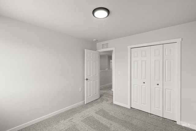 7139 E Marble Springs Dr, Nampa, ID 83687
