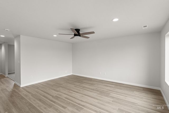 7139 E Marble Springs Dr, Nampa, ID 83687