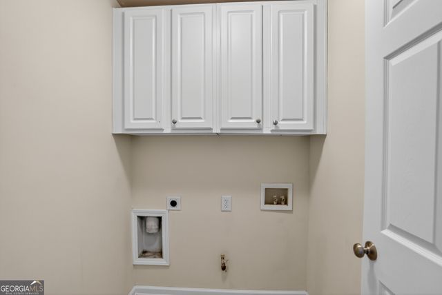 1386 Bellsmith Drive, Roswell, GA 30076