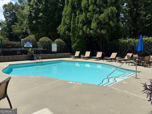 1386 Bellsmith Drive, Roswell, GA 30076