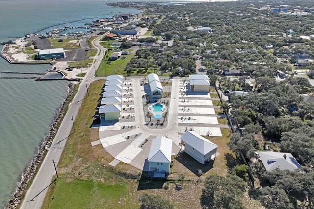 151 Seven Palms Dr, Fulton, TX 78358