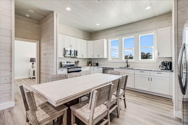 151 Seven Palms Dr, Fulton, TX 78358