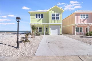 151 Seven Palms Dr, Fulton, TX 78358