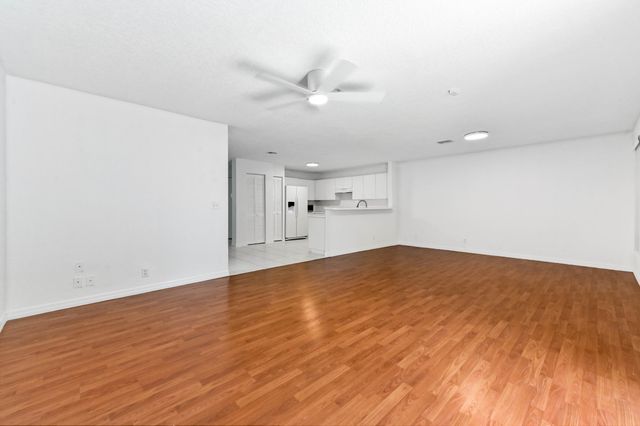 4268 Pine Hollow Circle, Greenacres, FL 33463