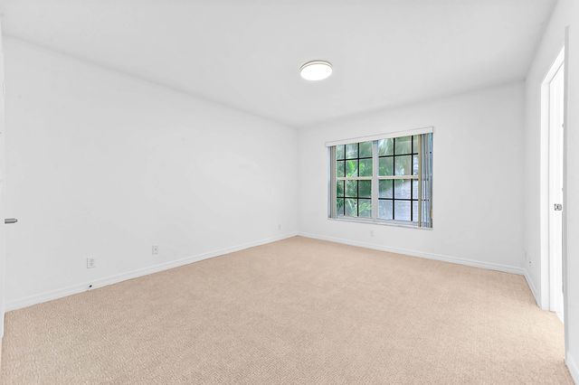 4268 Pine Hollow Circle, Greenacres, FL 33463