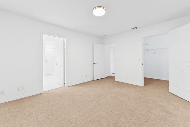 4268 Pine Hollow Circle, Greenacres, FL 33463