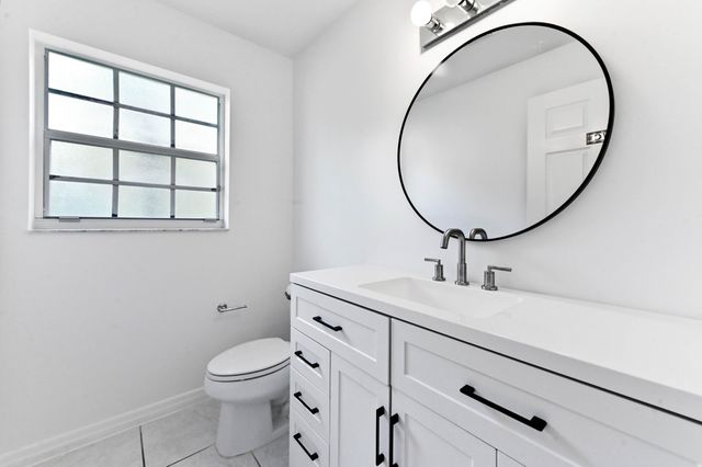 4268 Pine Hollow Circle, Greenacres, FL 33463