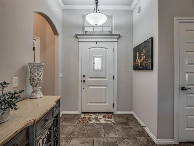 2817 Kathleens Crossing, Yukon, OK 73099