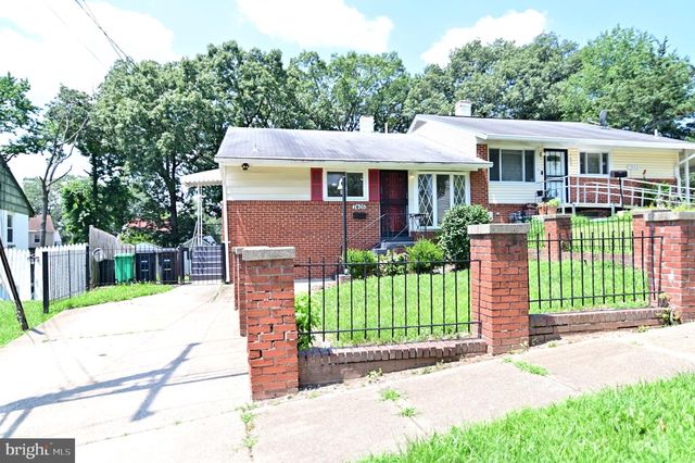 7405 GRAYRIDGE, Hyattsville, MD 20785