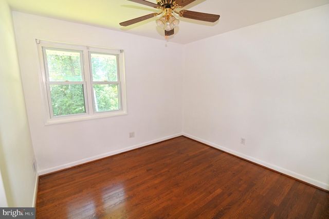 7405 GRAYRIDGE, Hyattsville, MD 20785