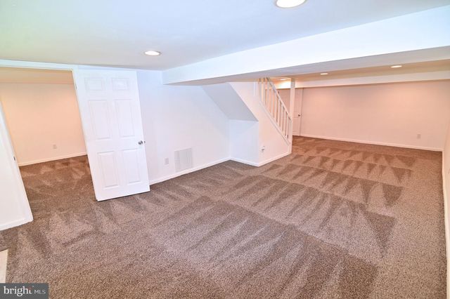 7405 GRAYRIDGE, Hyattsville, MD 20785