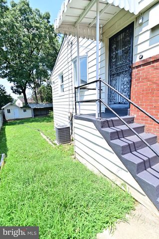 7405 GRAYRIDGE, Hyattsville, MD 20785