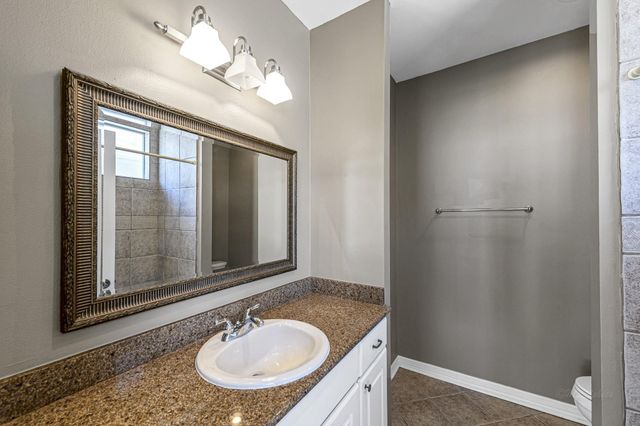 1505 Roy Street, Houston, TX 77007