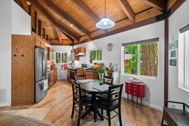 5004 Hokan Cir, Camp Connell, CA 95223