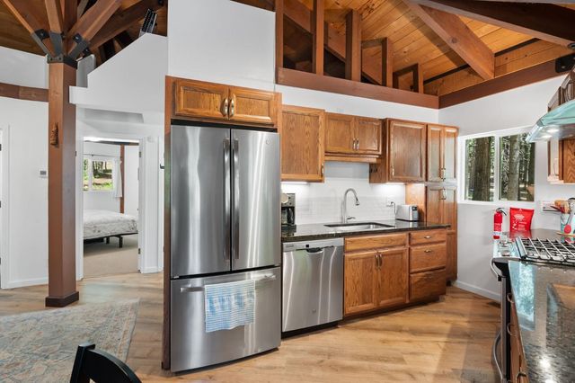 5004 Hokan Cir, Camp Connell, CA 95223