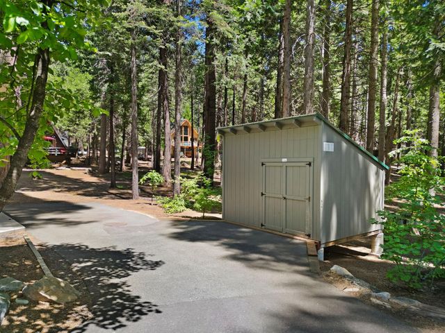 5004 Hokan Cir, Camp Connell, CA 95223