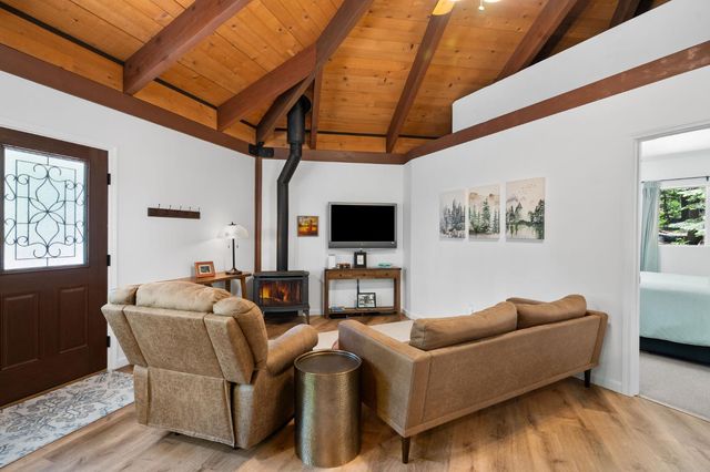 5004 Hokan Cir, Camp Connell, CA 95223