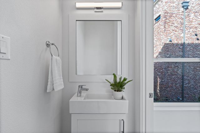 2317 Moser Avenue 102, Dallas, TX 75206