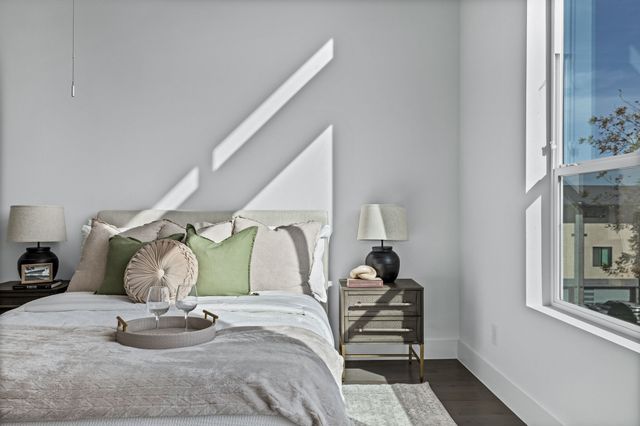 2317 Moser Avenue 102, Dallas, TX 75206