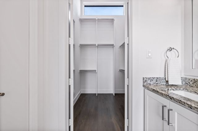 2317 Moser Avenue 102, Dallas, TX 75206