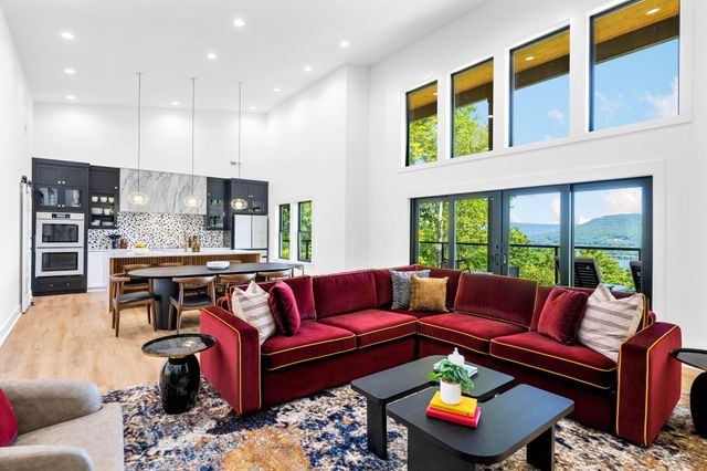 315 Browbend Drive, Guild, TN 37340