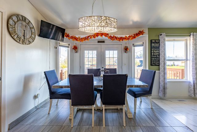 5132 Windrush Drive, Rockford, IL 61109