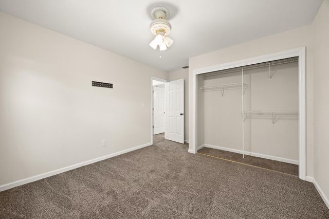 109 Hillock Court, Nicholasville, KY 40356