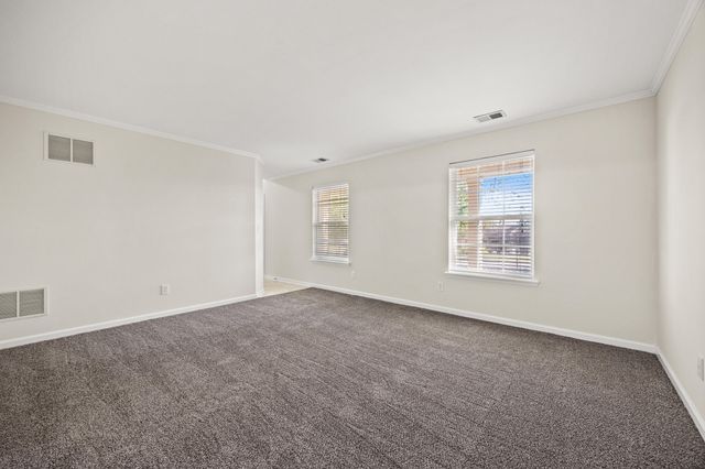 109 Hillock Court, Nicholasville, KY 40356